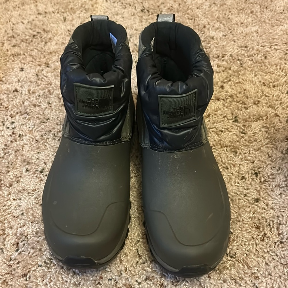 North face boot size 6 1/2